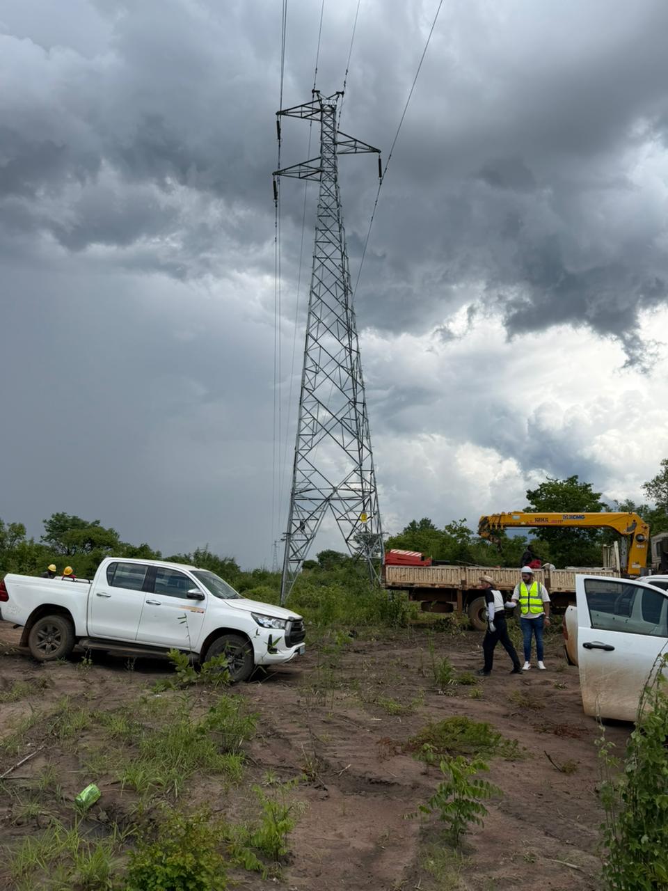 Manutenção da Rede Eléctrica de Alta Tensão — 1