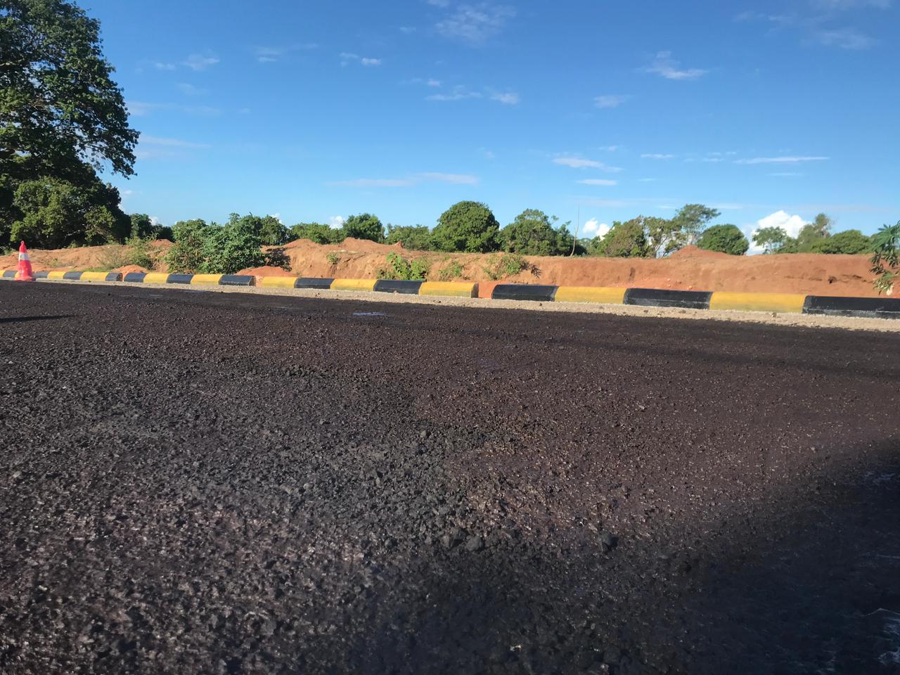 Construção e Asfaltagem da Estrada Namanhumbir — 4